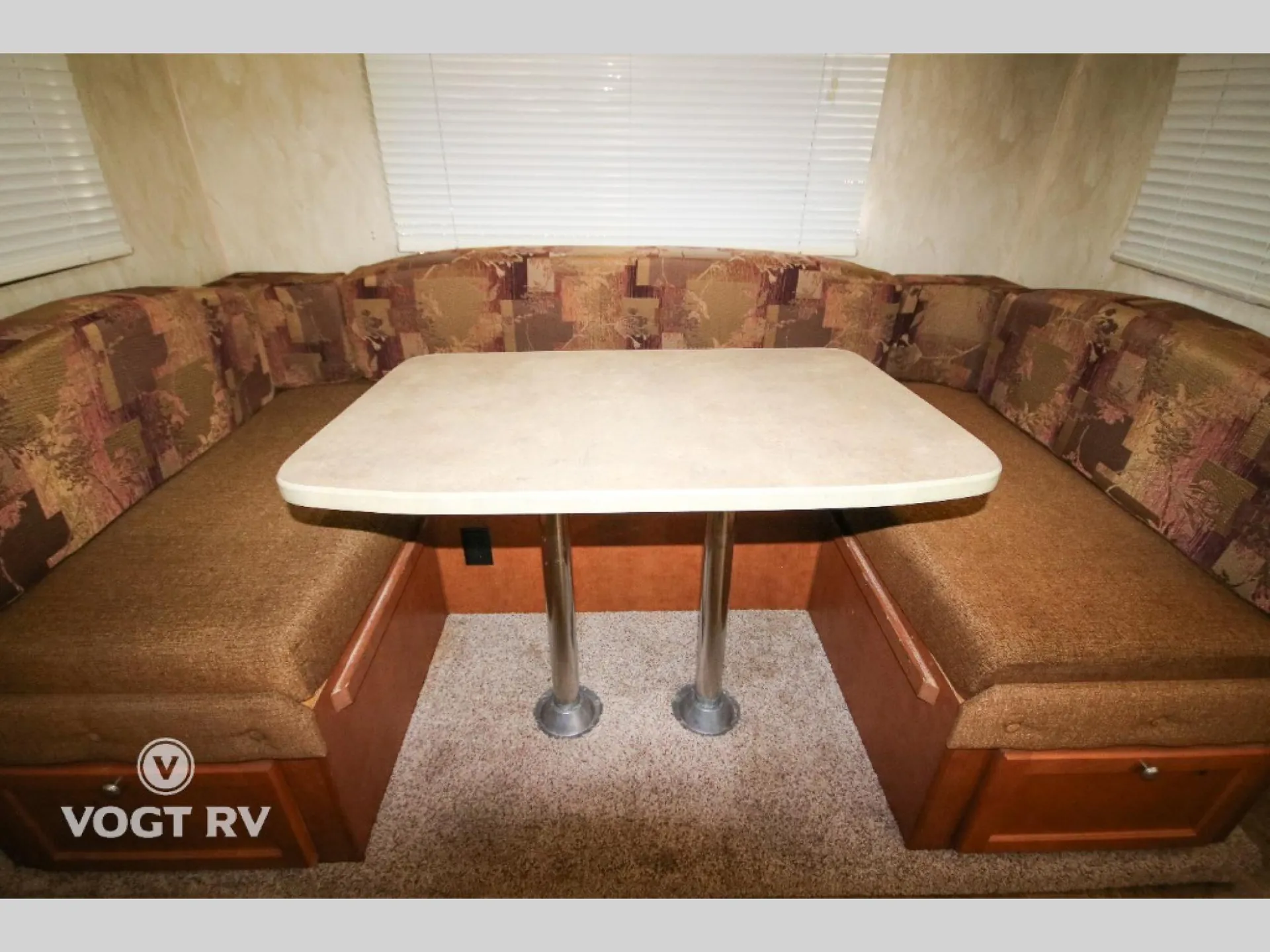 2014 Northwood Nash 23D - Photo 3