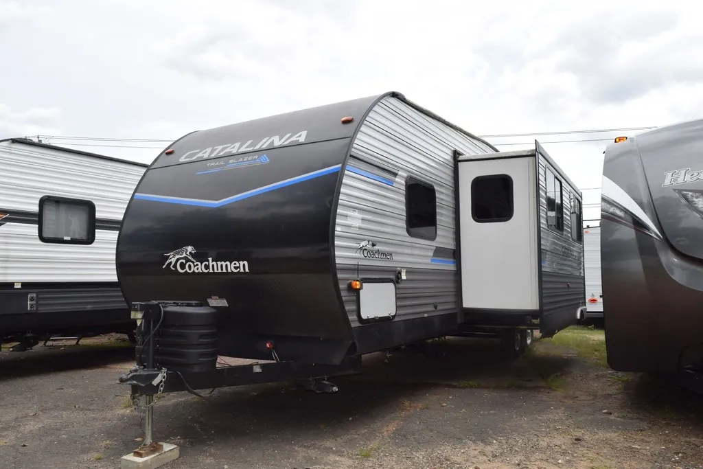 2023 Coachmen Catalina Trail Blazer 27THS - Photo 3