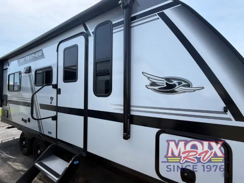 2027 Jayco Jay Feather 19MRK - Photo 2
