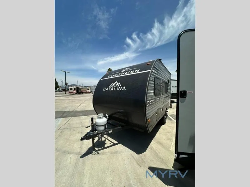 2026 Coachmen Catalina Summit Series 7 134RKX - Photo 3