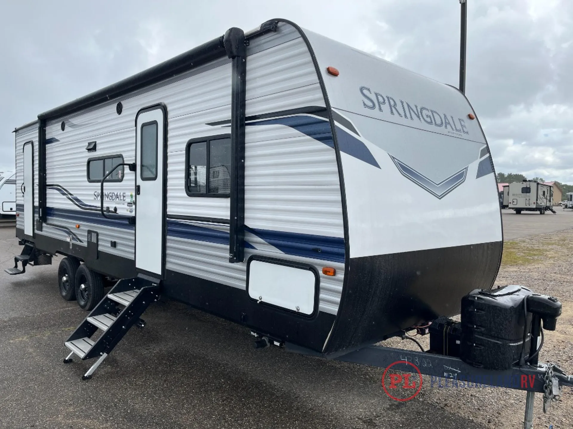 2022 Keystone Springdale 282BHWE - Photo 2