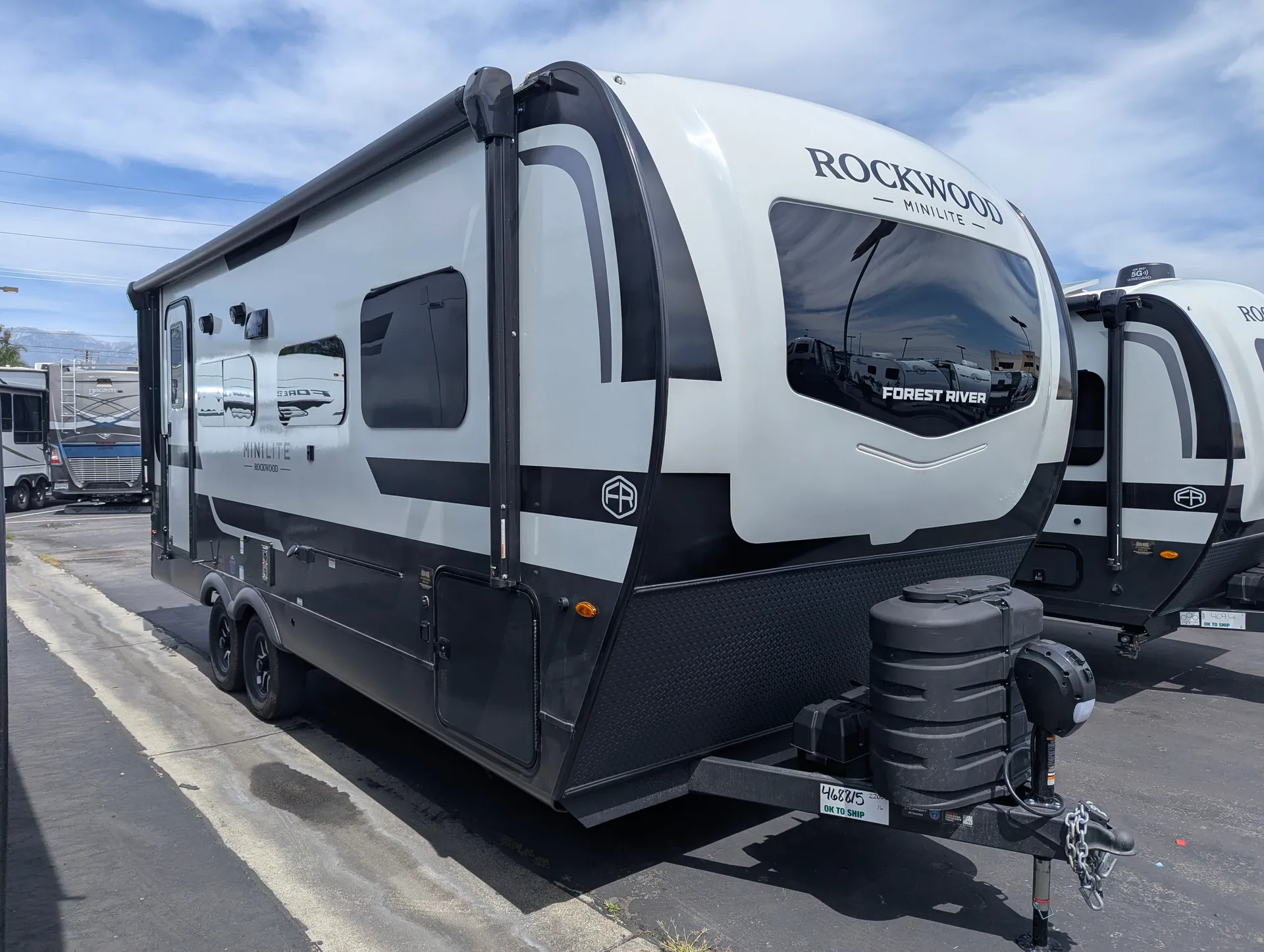 2026 Forest River Rockwood Mini Lite 2205S - Photo 2
