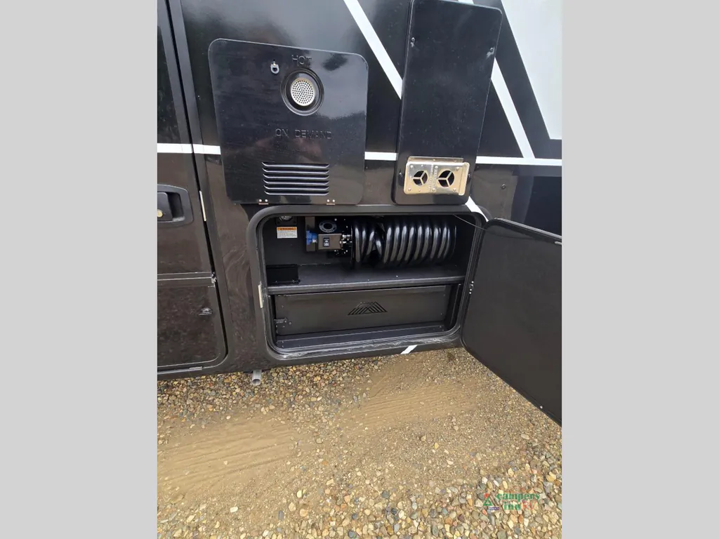 2026 Brinkley Model G 4100, Photos photo 8