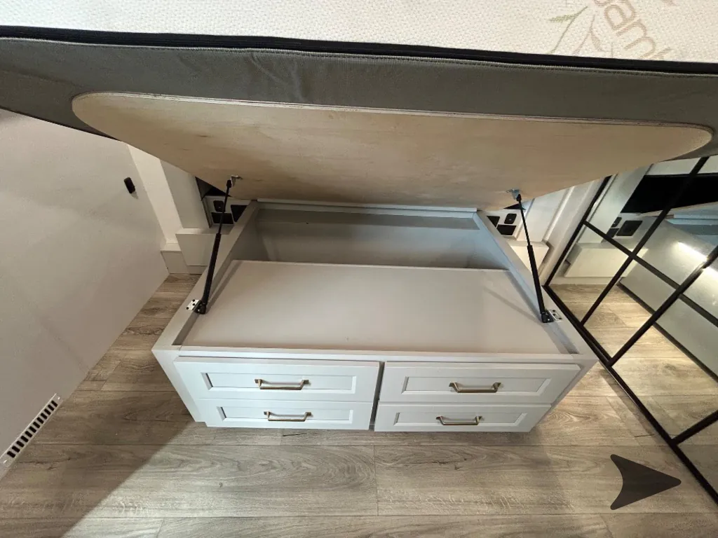 2025 Brinkley Model G 3250, Photos photo 67
