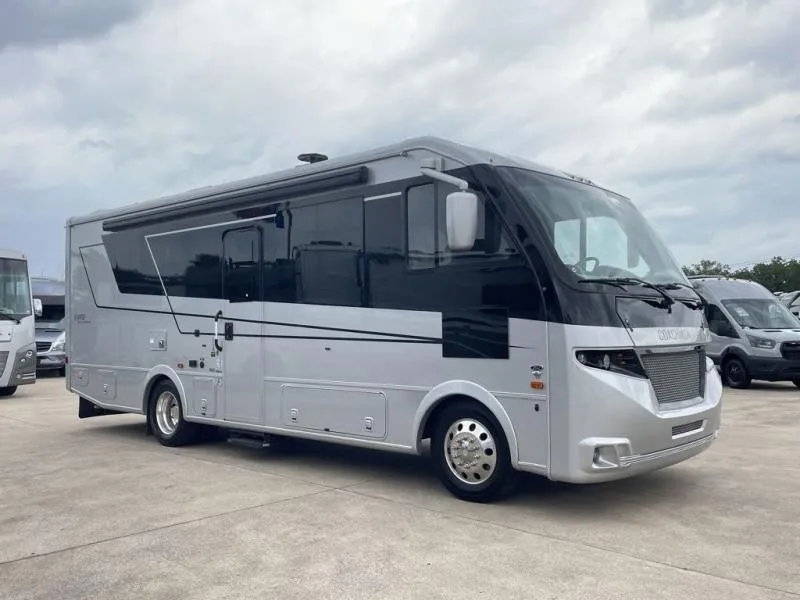 2025 Coachmen Euro 25EU - Photo 2