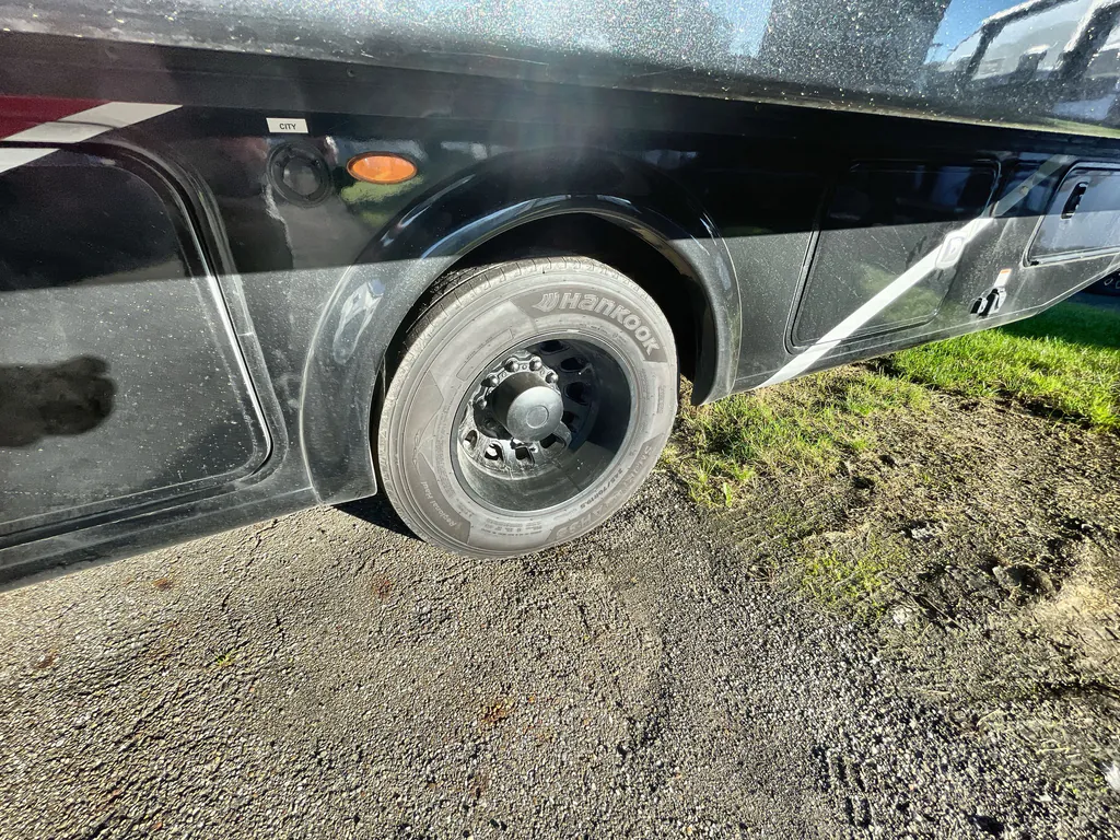 2024 Thor Motor Coach Magnitude RS36, Photos photo 27