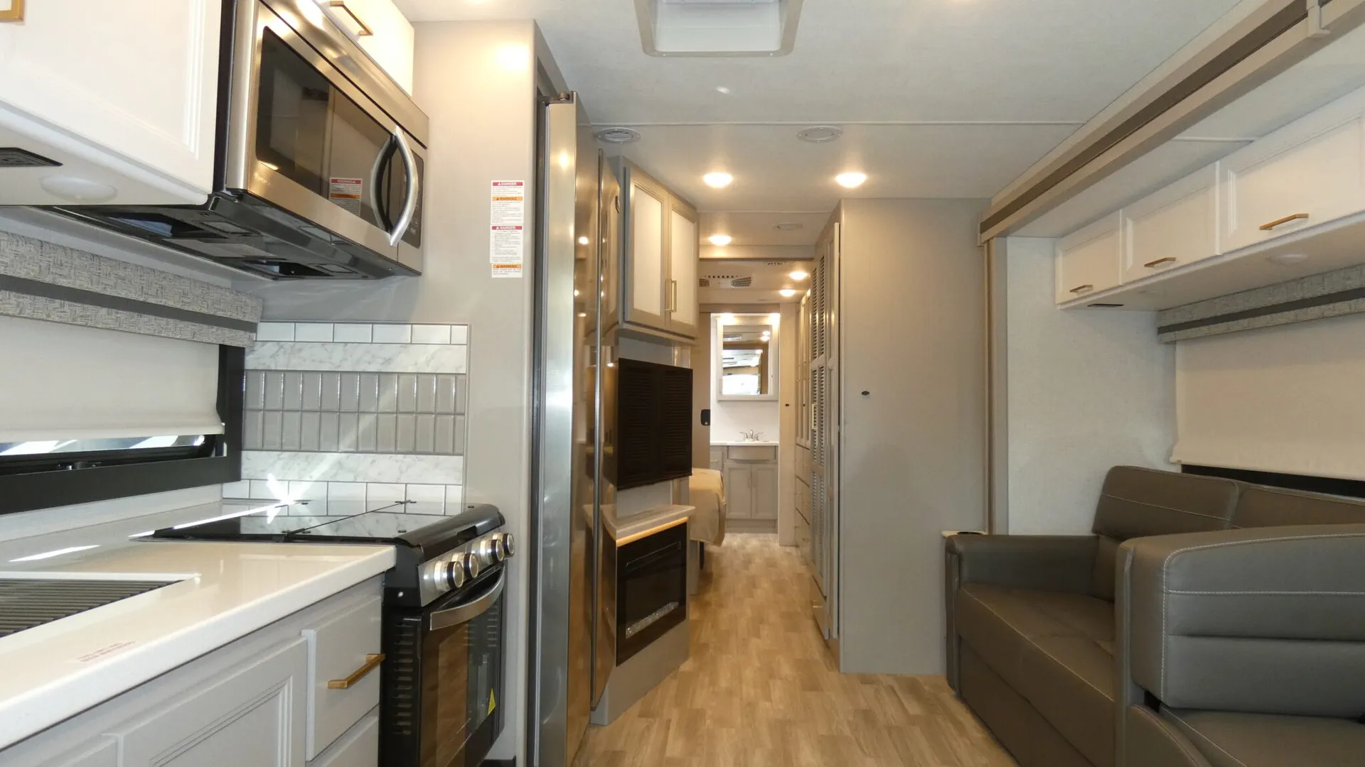 2026 Thor Motor Coach Windsport 35G - Photo 3