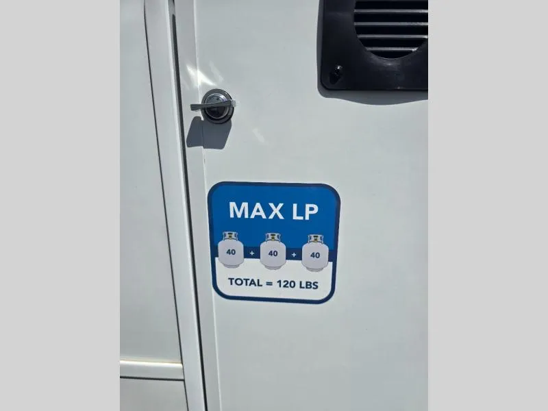 2026 Jayco Pinnacle 36FBTS - Photo 4