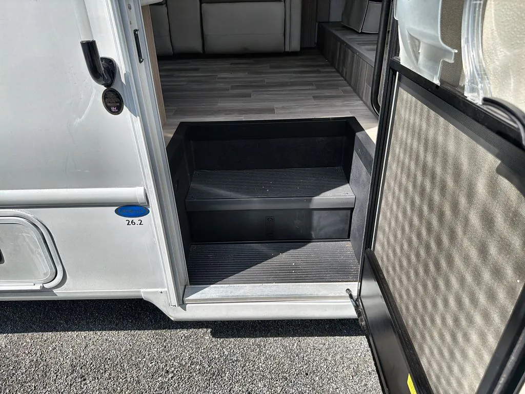 2026 Thor Motor Coach Axis 26.2, Photos photo 4