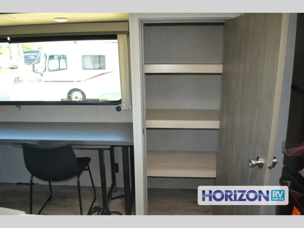 2026 Coachmen Catalina Legacy Edition 323MAZE, Photos photo 13