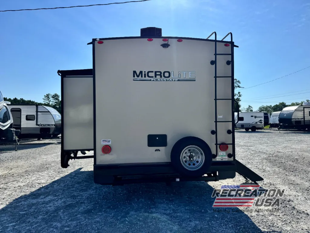 2022 Forest River Flagstaff Micro Lite 25FBS, Photos photo 10