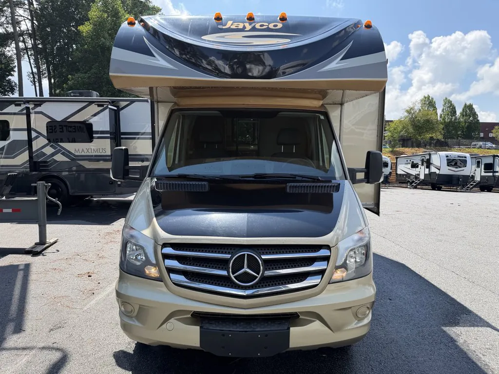 2017 Jayco Melbourne 24M - Photo 3