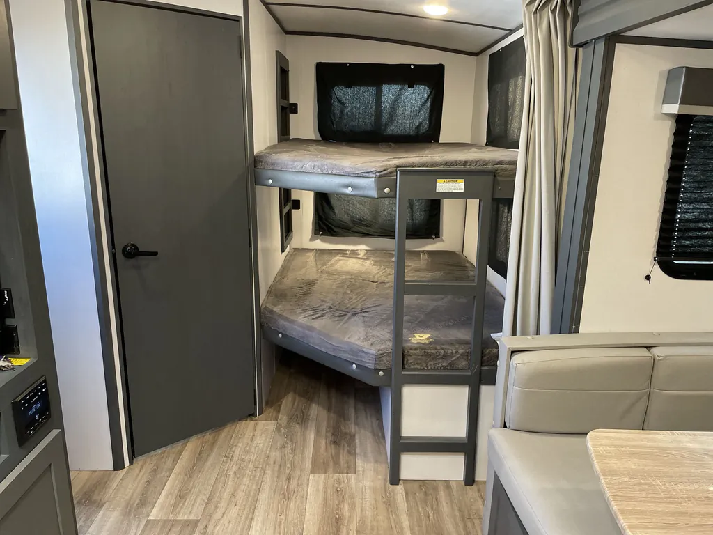 2022 Keystone Bullet 250BHS, Photos photo 11