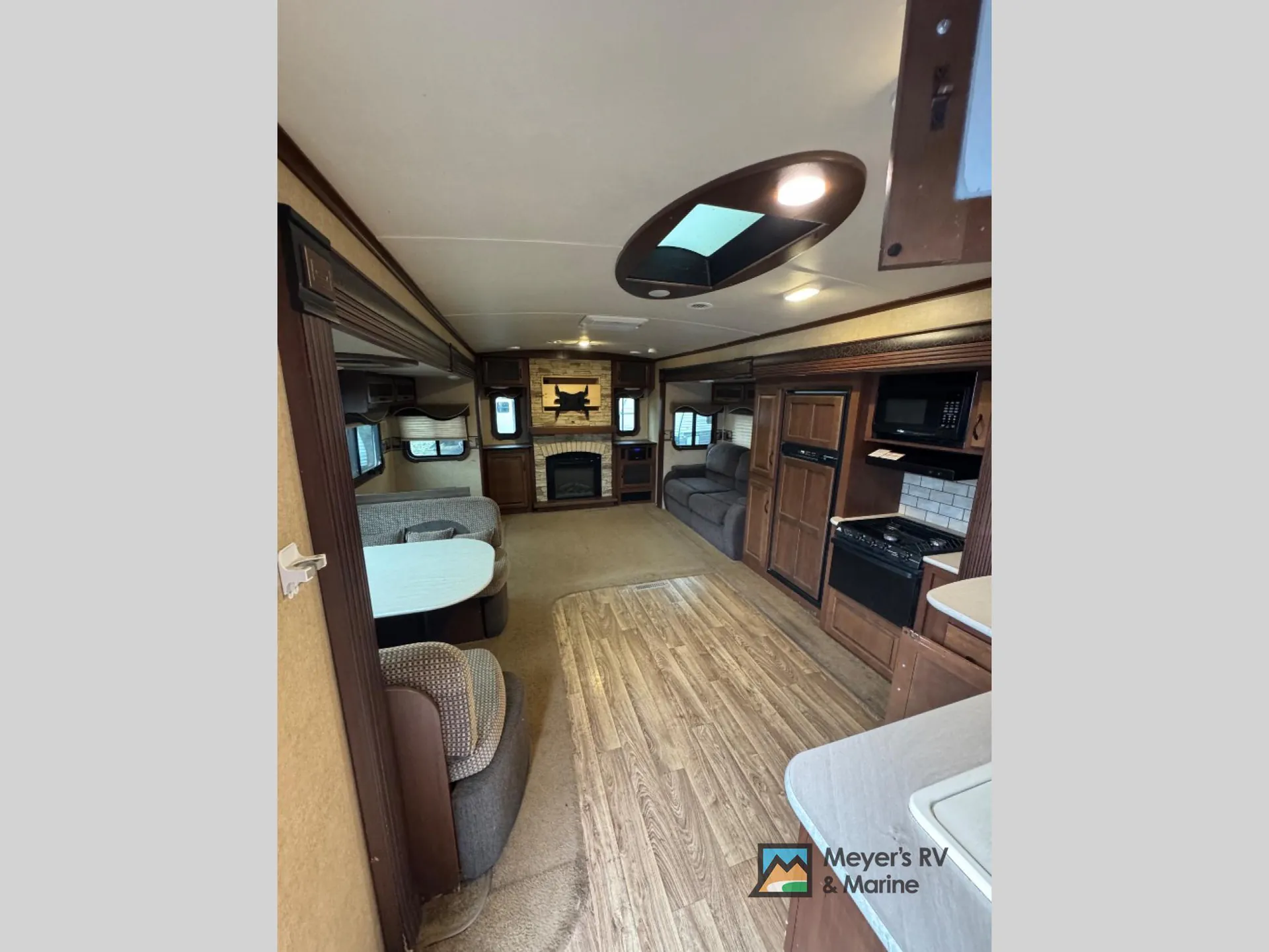 2015 Jayco Eagle 338RETS - Photo 4