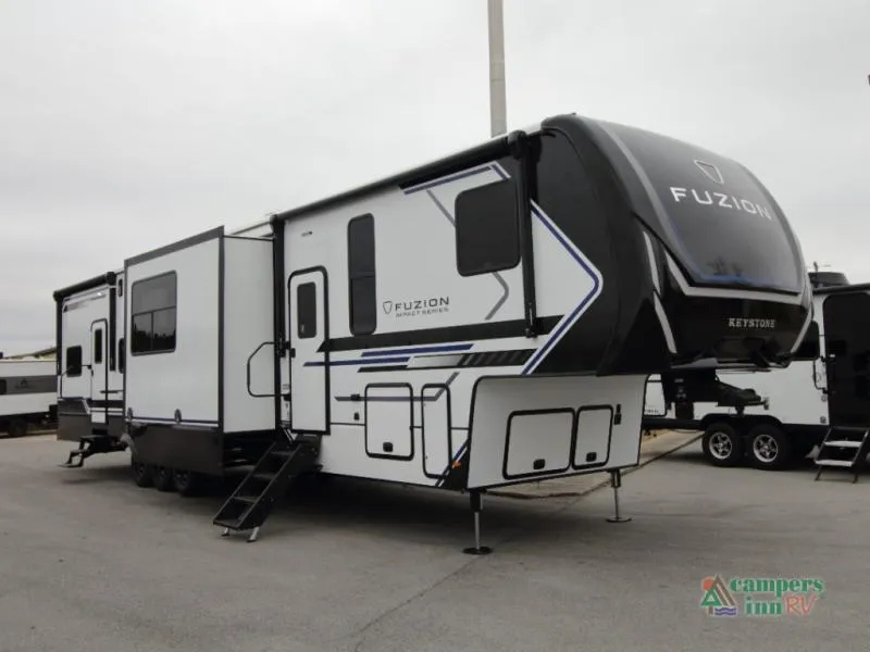 2026 Keystone Fuzion Impact Edition 418 - Main photo