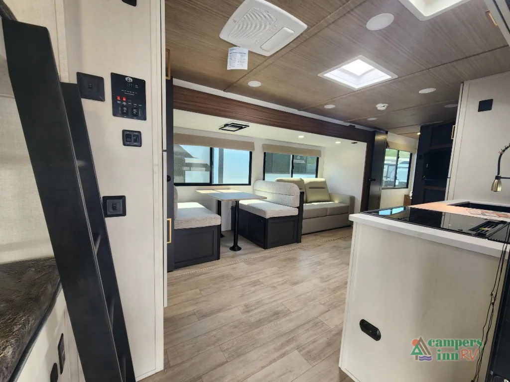2026 Forest River Vibe Extreme Lite 2600BH, Photos photo 11