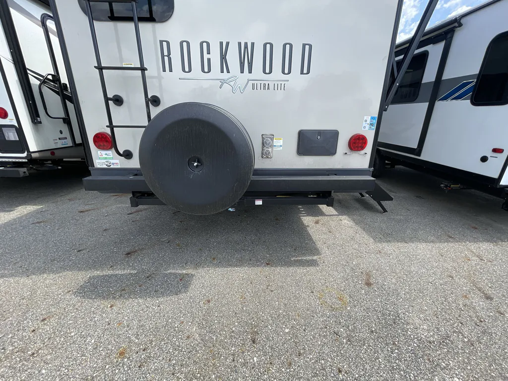 2023 Forest River Rockwood Ultra Lite 2614BS, Photos photo 21
