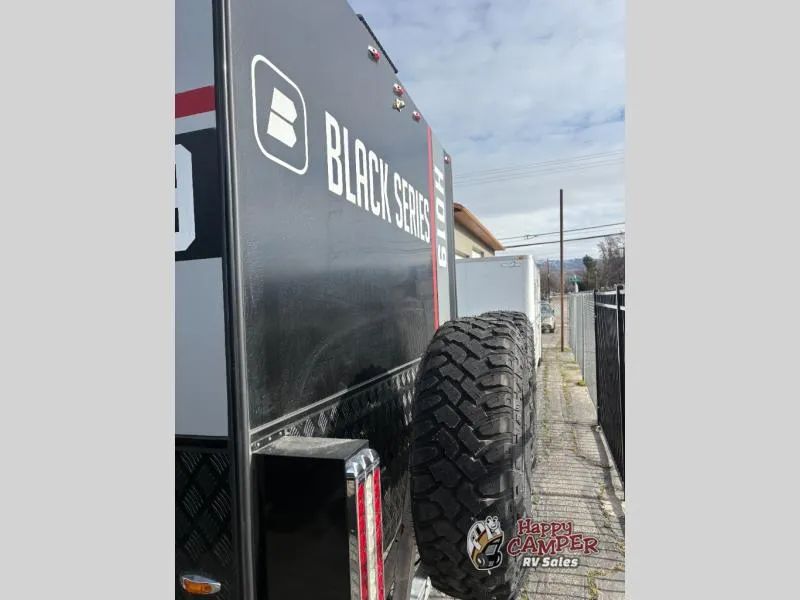 2022 Black Series Camper Black Series Camper Used   HQ19 - Photo 4