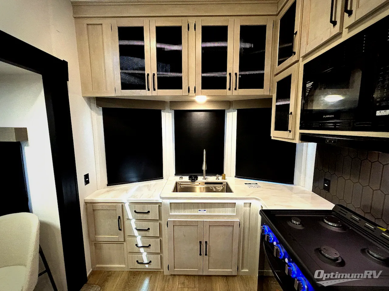 2027 Forest River Puma Vista 403LFT — Photo 7