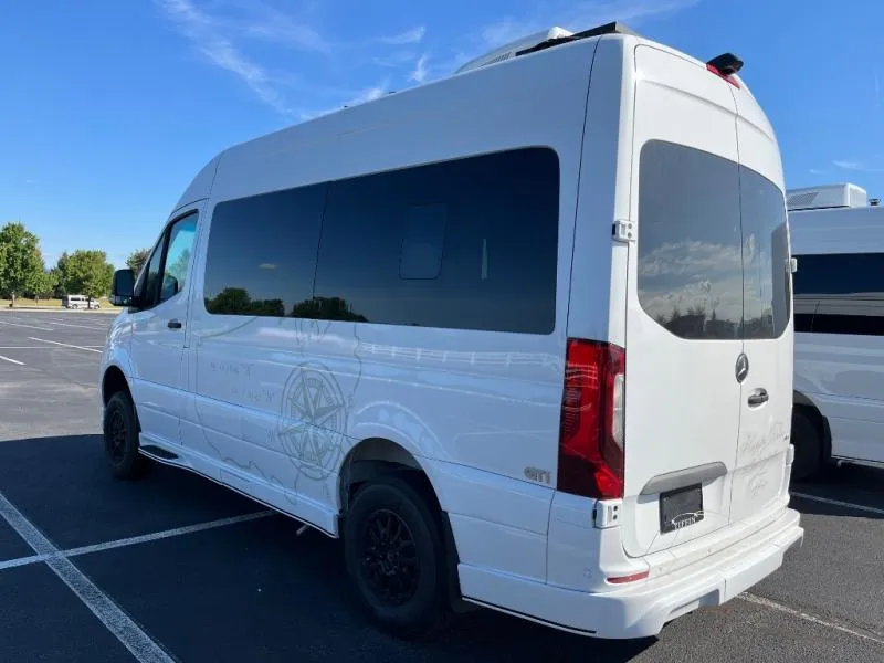 2025 Tiffin Motorhomes GT1 New    19 AG - Photo 3