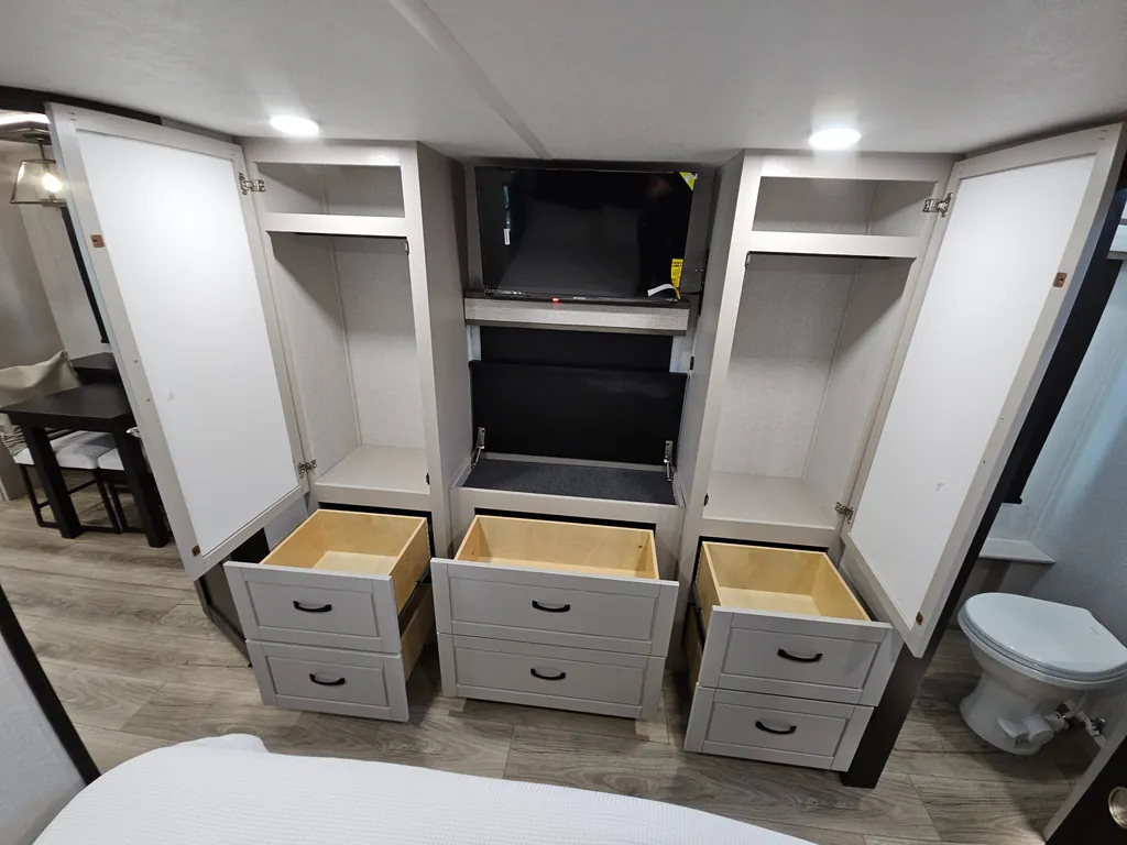 2026 Jayco North Point 395DSDB, Photos photo 33