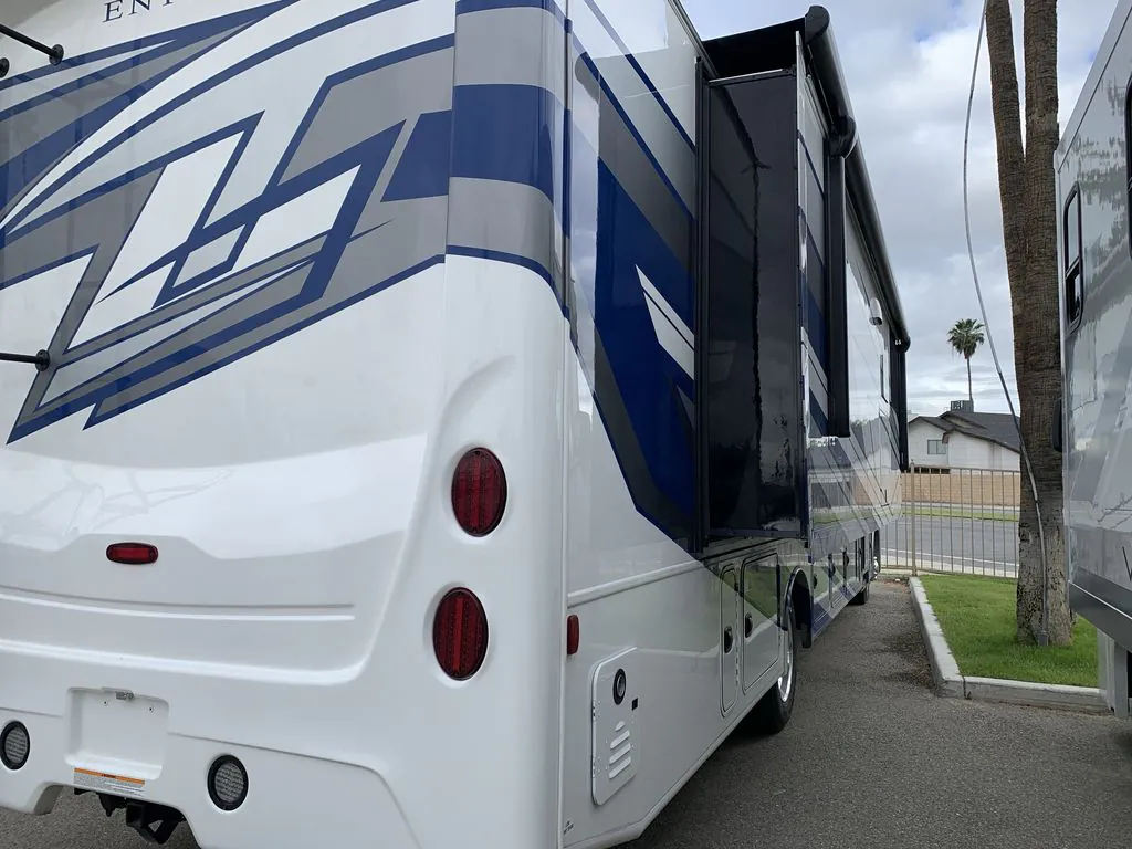 2026 Entegra Coach Vision XL 36C, Photos photo 6