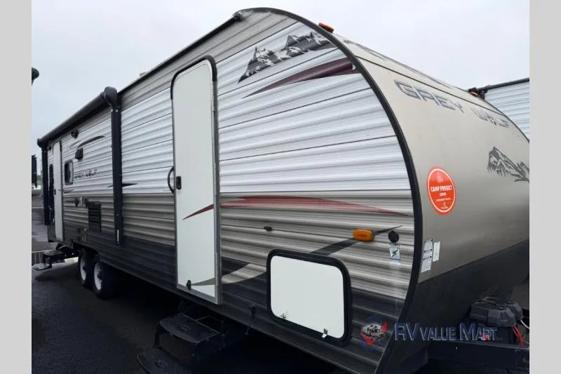 2015 Forest River RV Cherokee Grey Wolf 26RL - Main photo