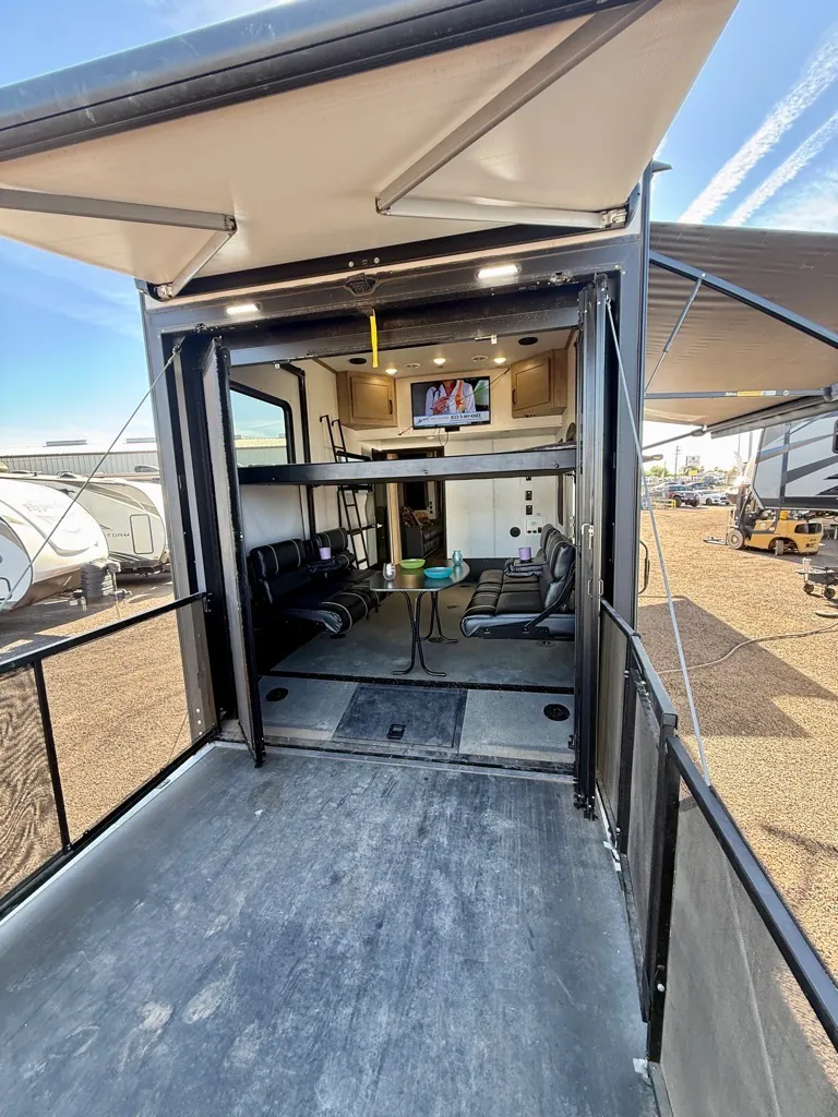 2022 Keystone Raptor 423, Photos photo 61