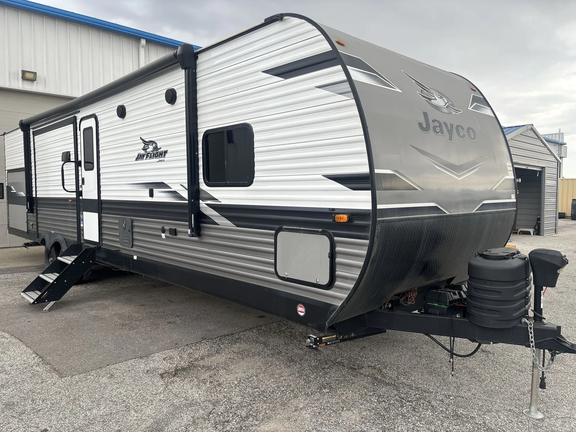 2024 Jayco Jay Flight 331BTS - Photo 2