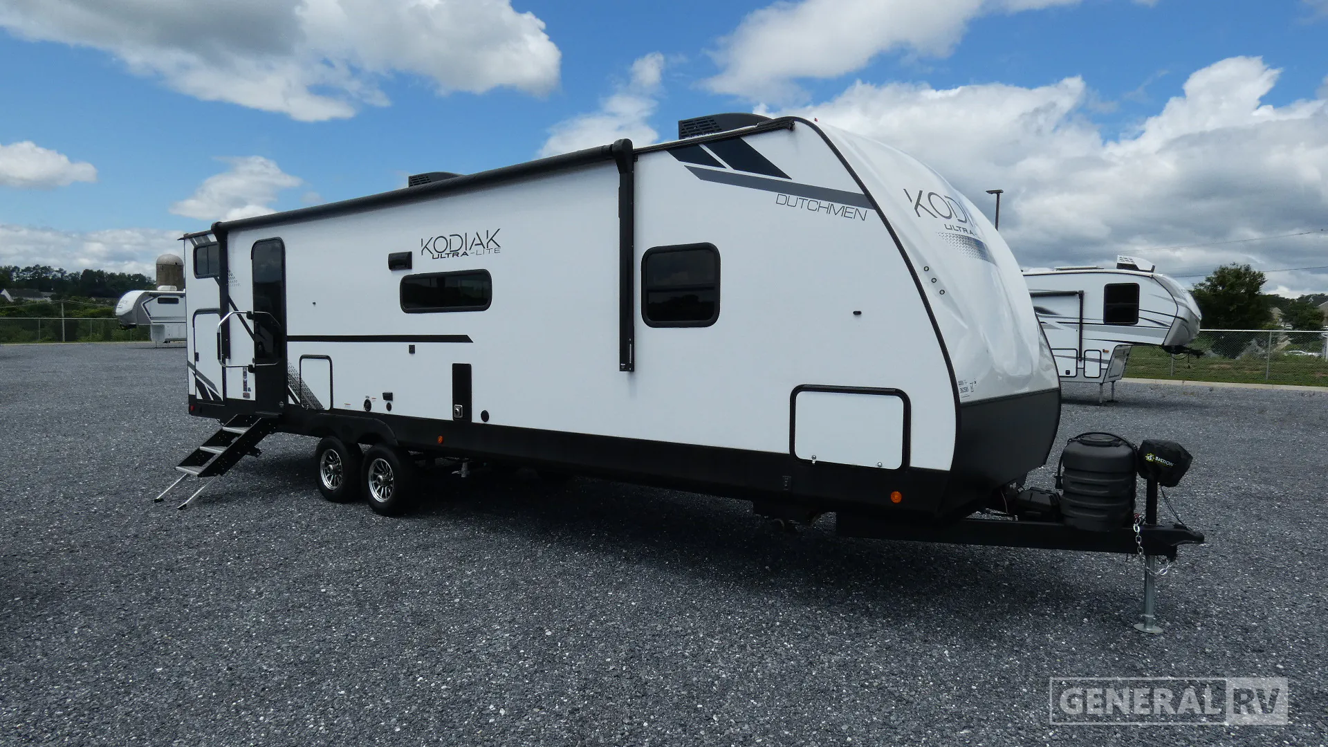 2025 Dutchmen Kodiak 302BHSL - Photo 2