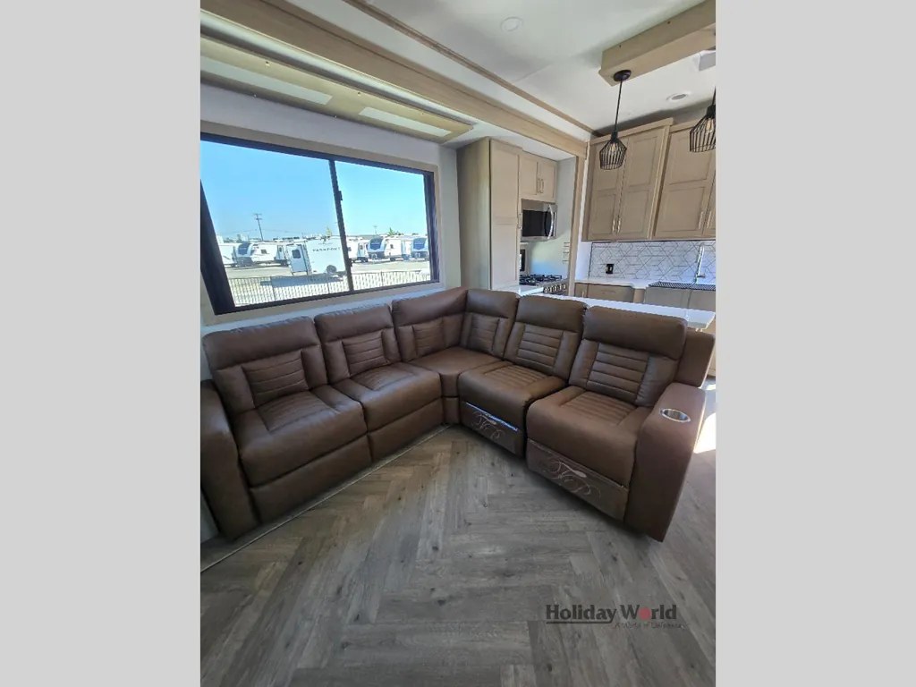 2026 Keystone Raptor 441, Photos photo 16