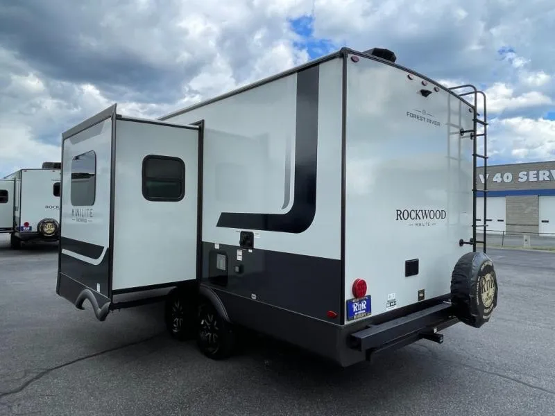 2026 Forest River Rockwood Mini Lite 2205S - Photo 4