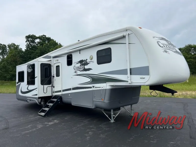 2008 Newmar Cypress 35KSRL - Photo 2