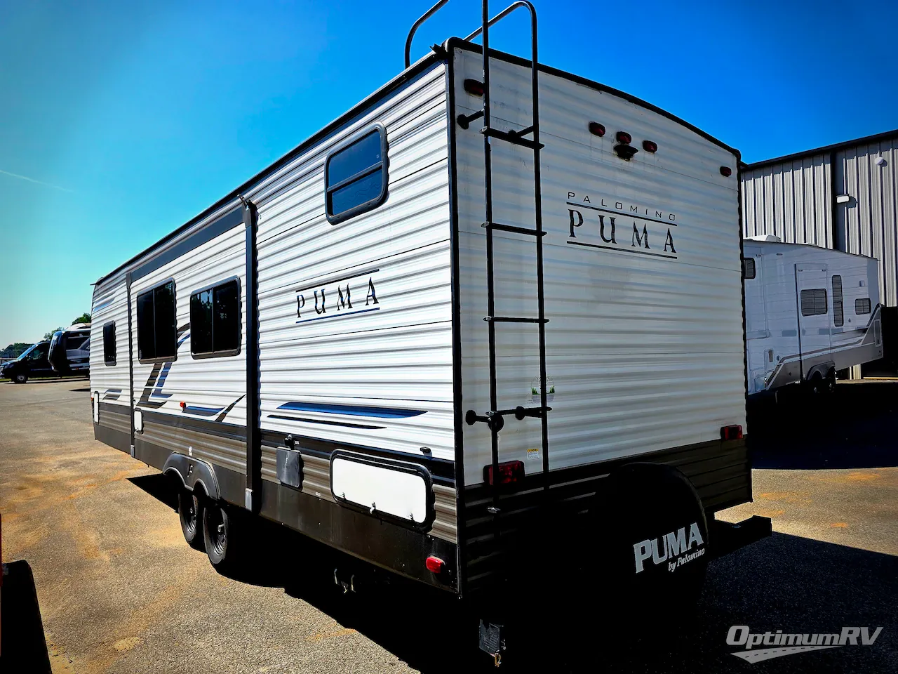 2022 Palomino Puma 28DBFQ - Photo 3