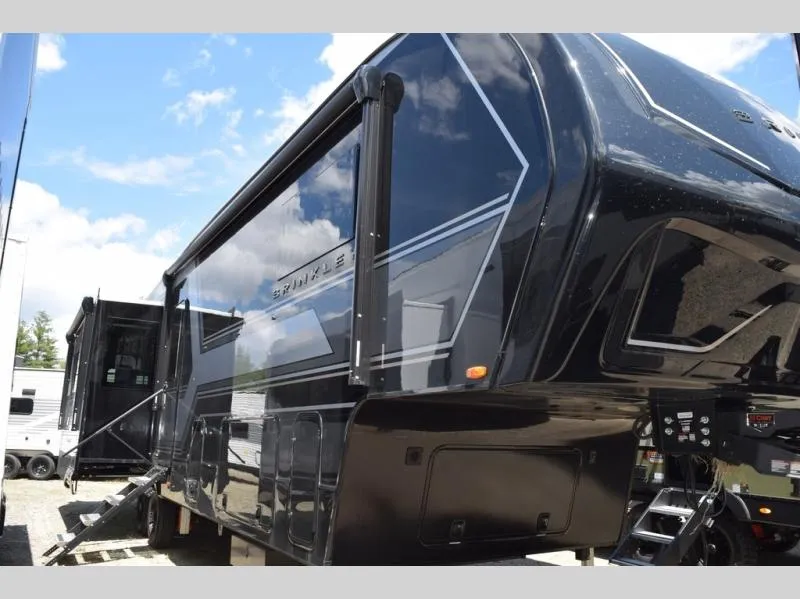 2026 Brinkley Model Z 3600 - Photo 4