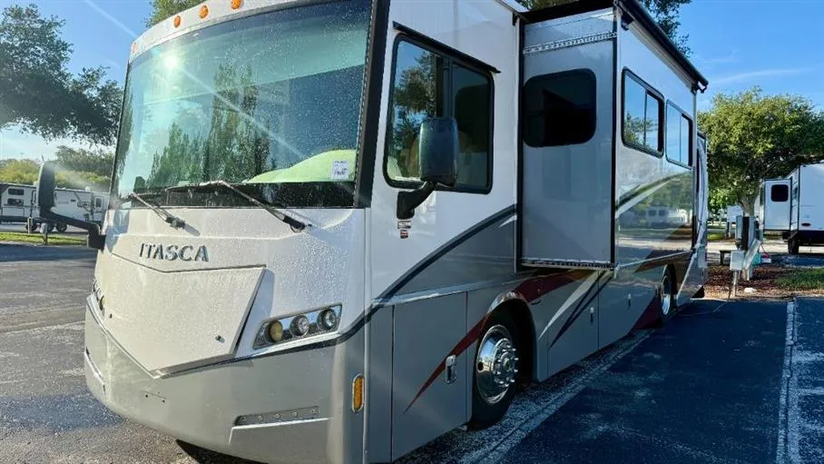 2014 Itasca Solei 34T - Photo 3