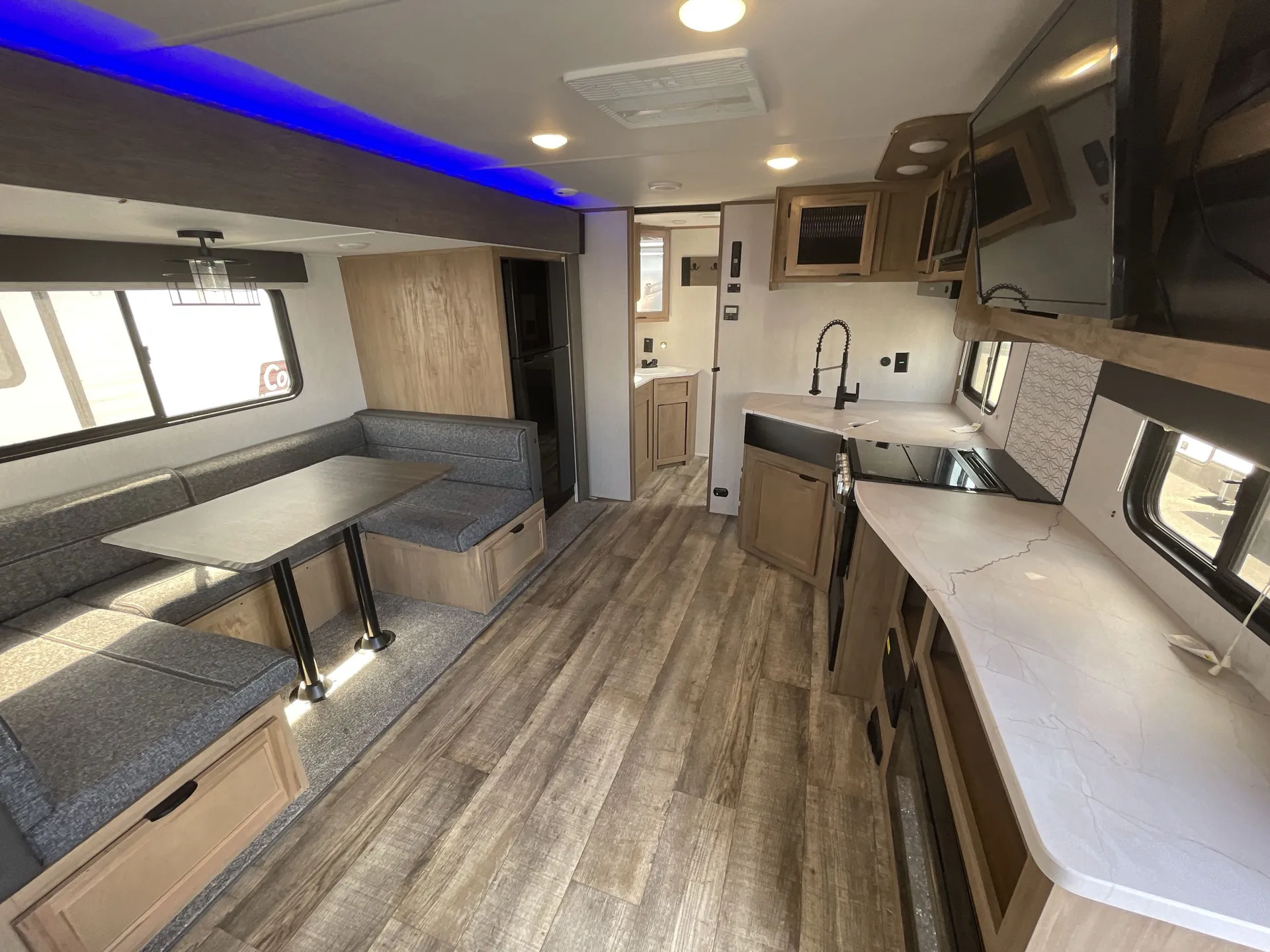 2024 Forest River Cherokee Alpha Wolf 2500RL-L — living area main