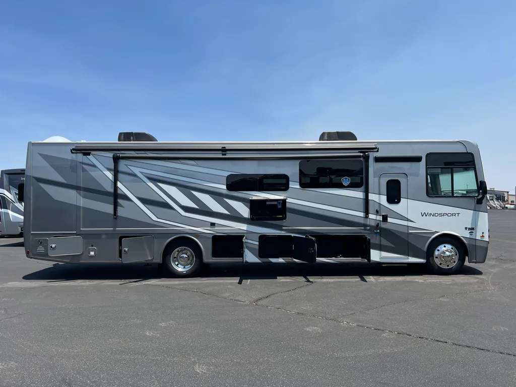 2027 Thor Motor Coach Windsport 36H, Photos photo 32