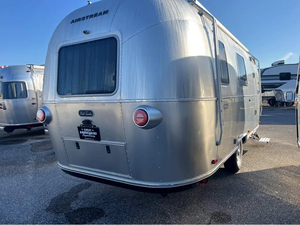 2026 Airstream WORLD TRAVELERUSA 22RB - Photo 3