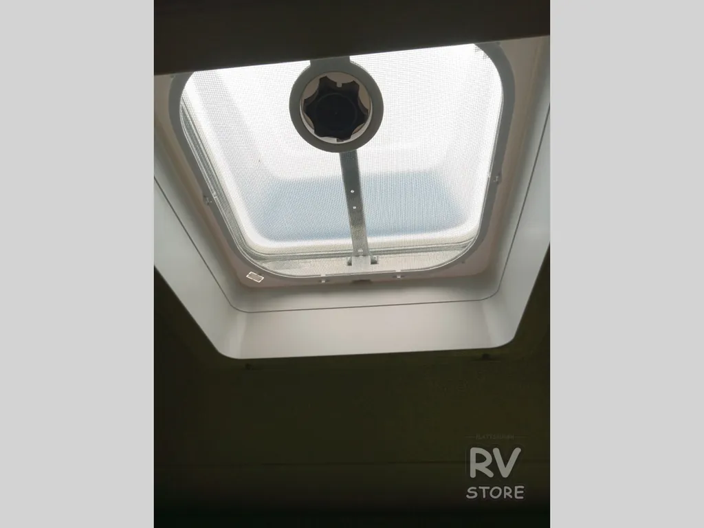 2027 Forest River Tracer 286RL, Photos photo 31