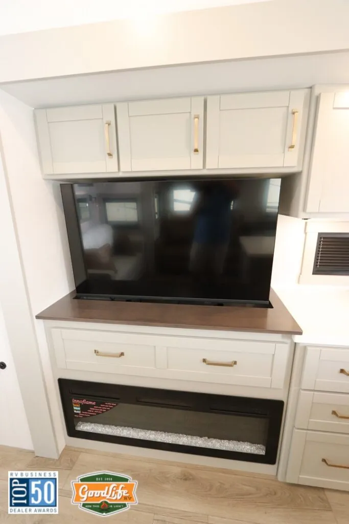 2026 Brinkley Model Z 3515, Photos photo 32