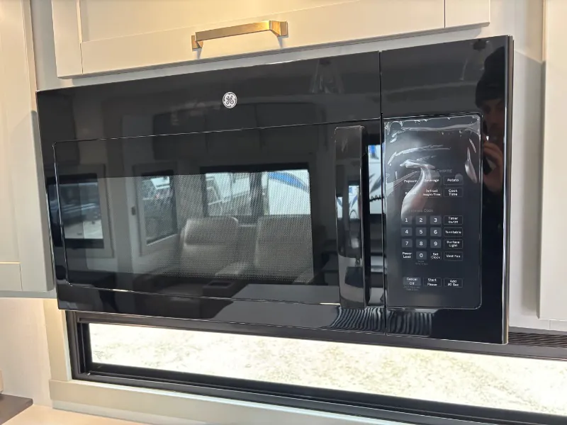 2026 Brinkley Model Z 3600, Photos photo 9