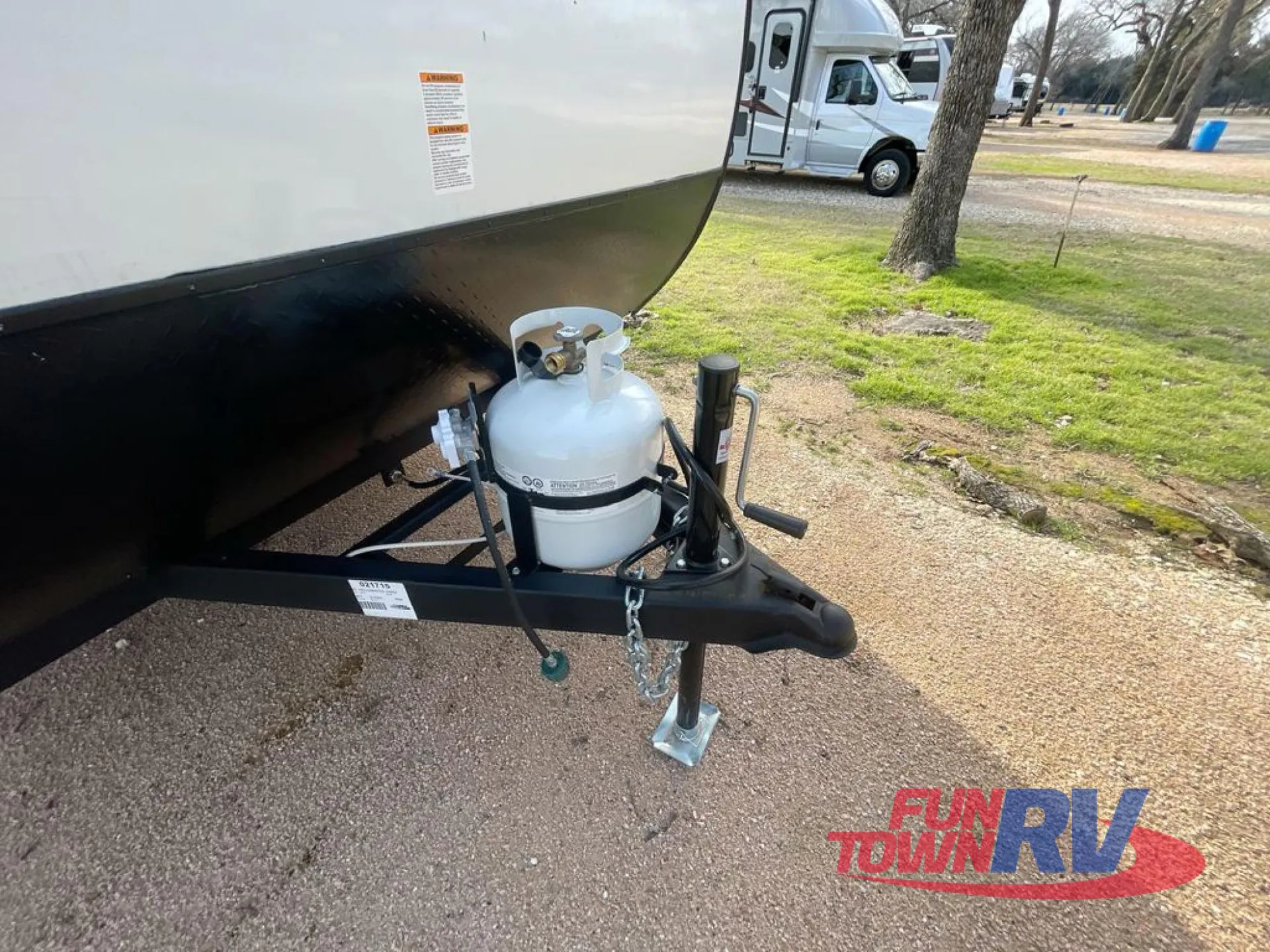 2025 Gulf Stream Yellowstone Trail Edition 150RD - Photo 4