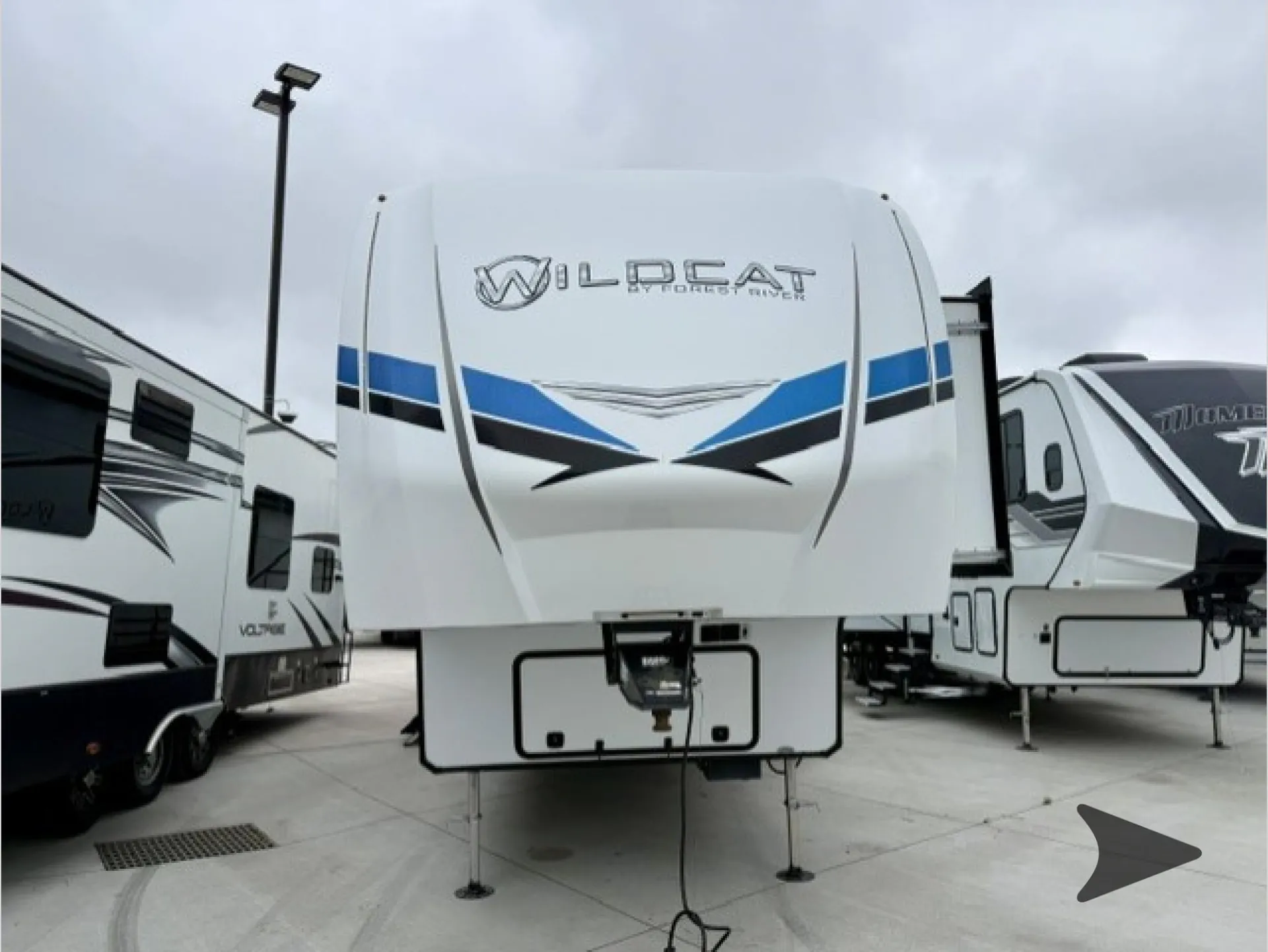2021 Forest River Wildcat 368MB - Photo 4