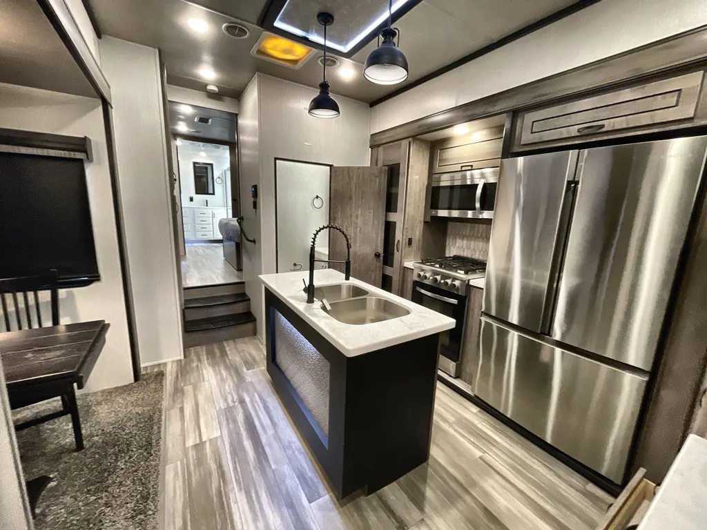2022 Forest River Cedar Creek 371FL, Photos photo 9