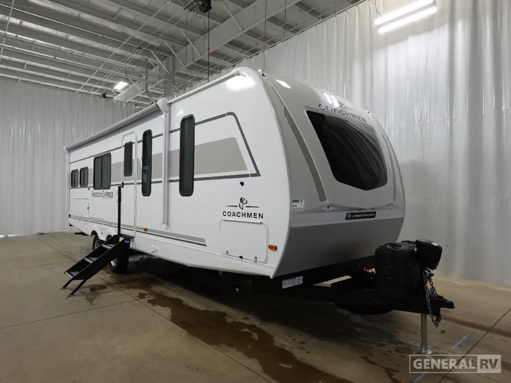 2025 Coachmen Freedom Express Ultra Lite 274RKS - Photo 2