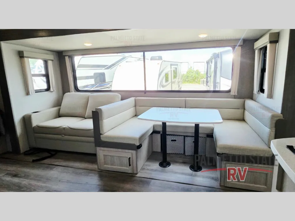 2026 Coachmen Catalina Legacy Edition 273DBHCK, Photos photo 11