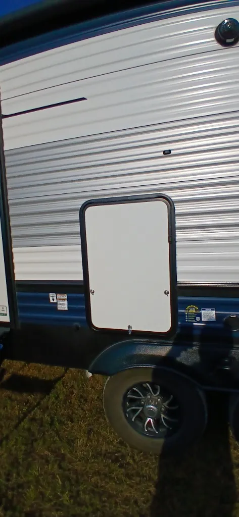 2025 Palomino Puma 337BH, Photos photo 9