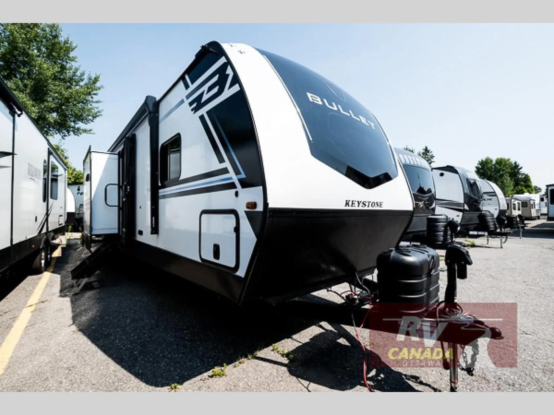 2026 Keystone Bullet 330BKQ - Photo 2
