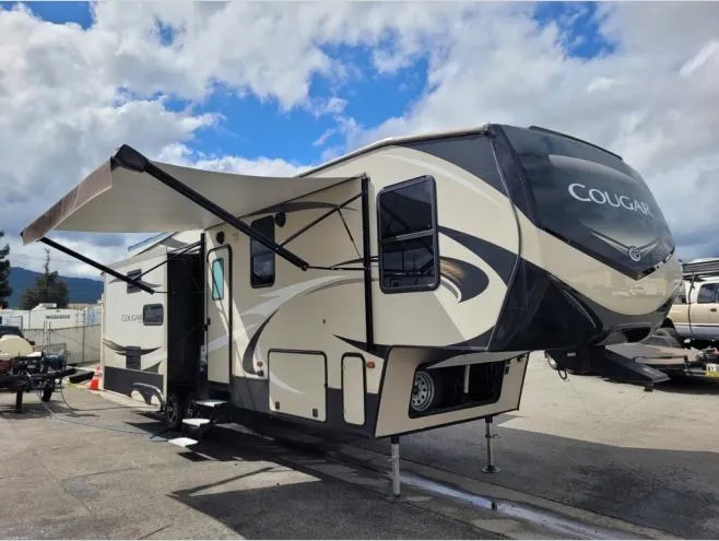 2019 Keystone Cougar 310RLS - Main photo
